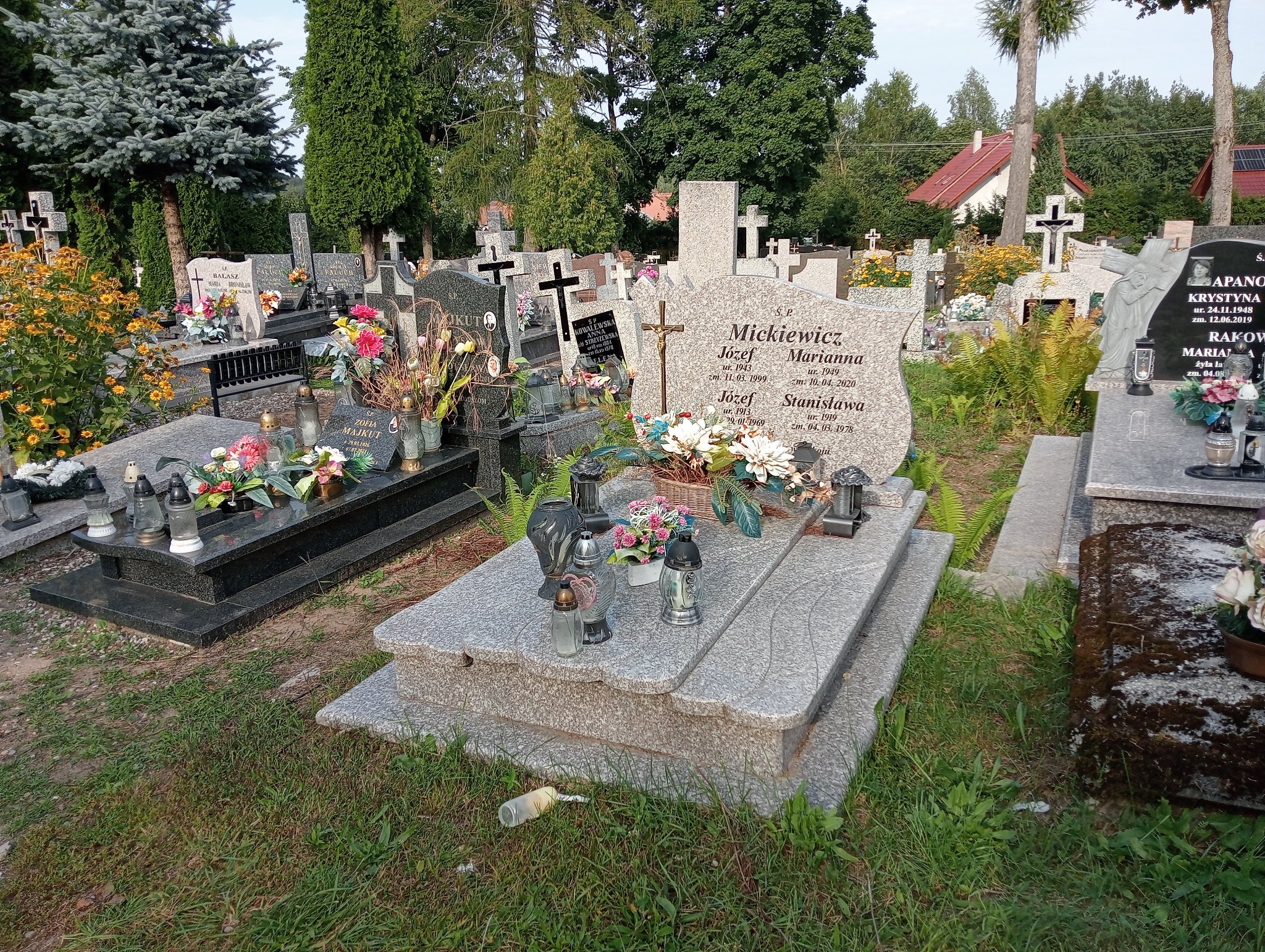 Grób Stanisława Mickiewicz