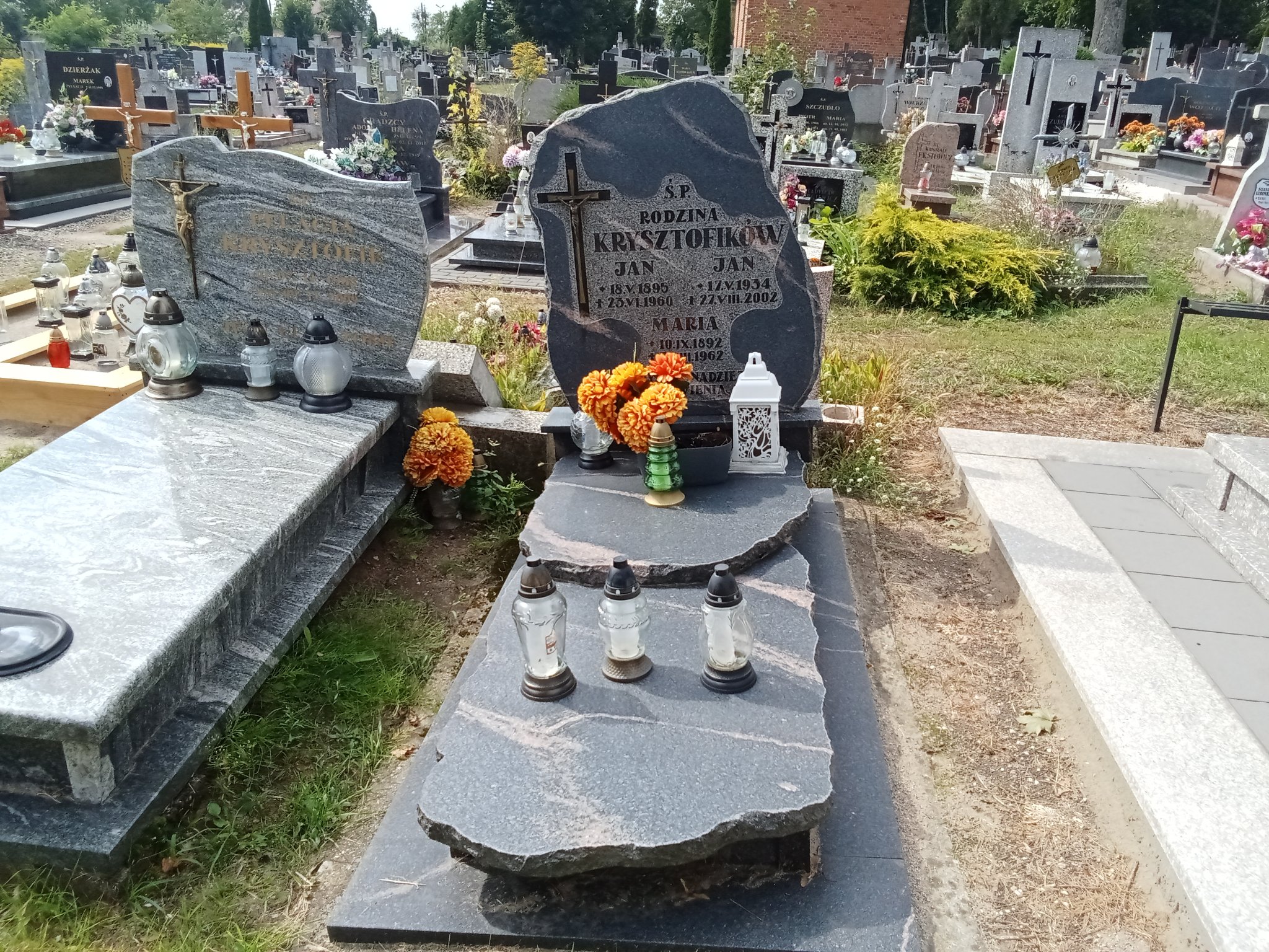 Grób Maria Krysztofik