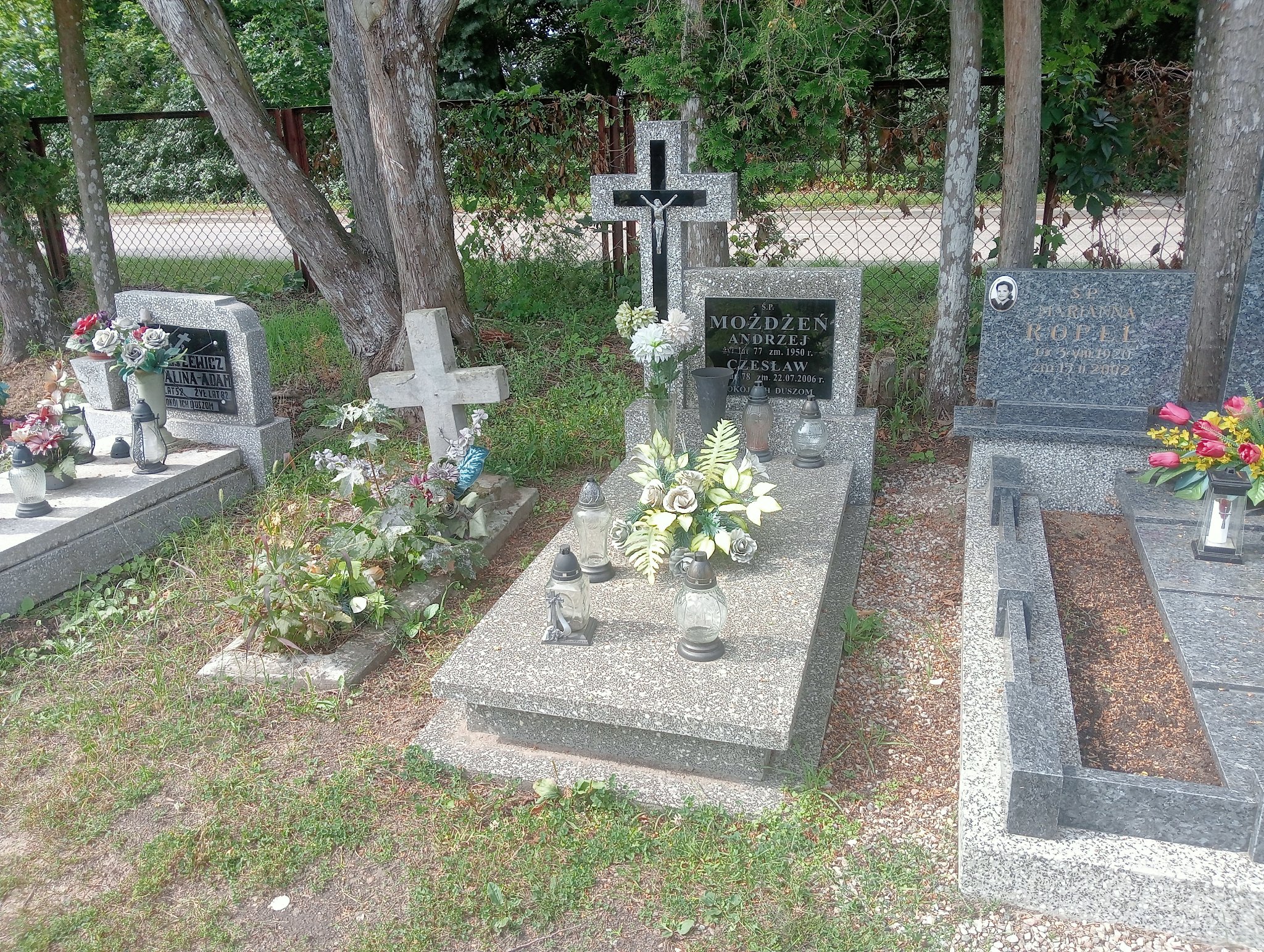 Grób Czesław Możdżeń