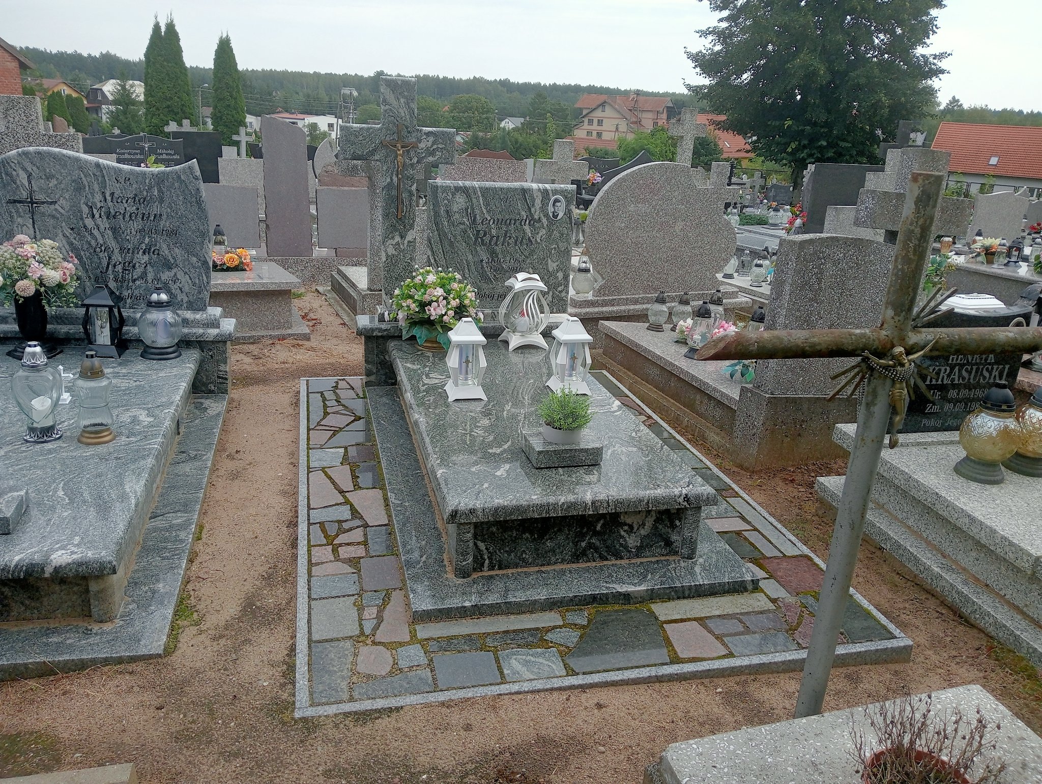 Grób Jarosław Rakus