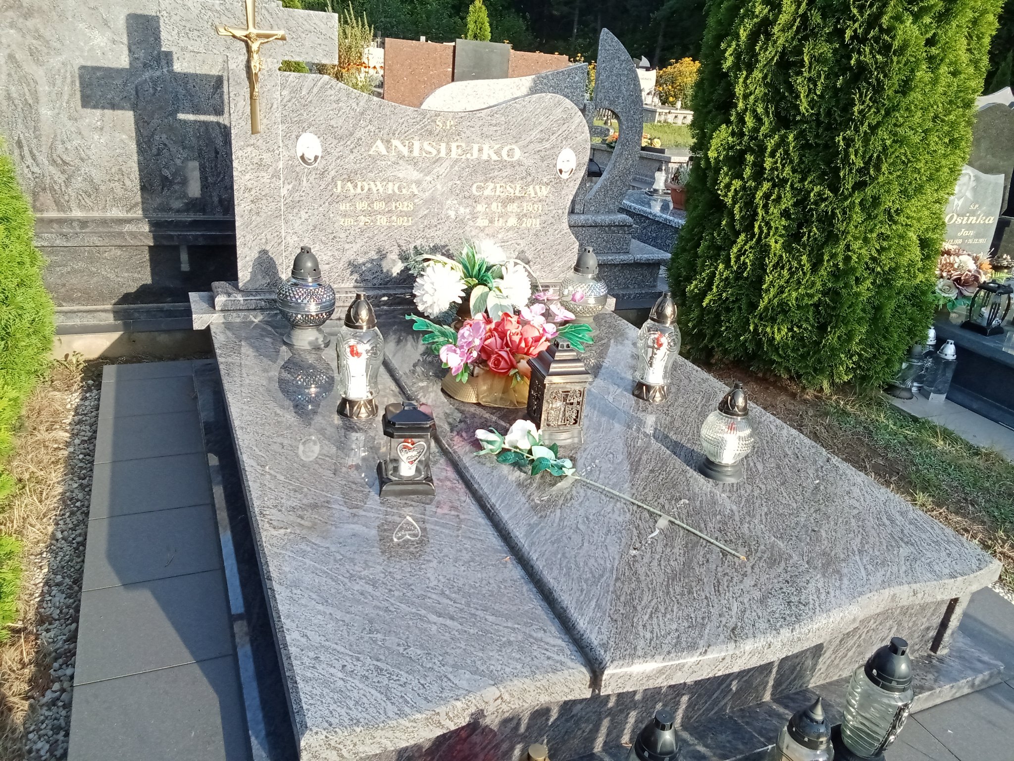 Grób Jadwiga Anisiejko